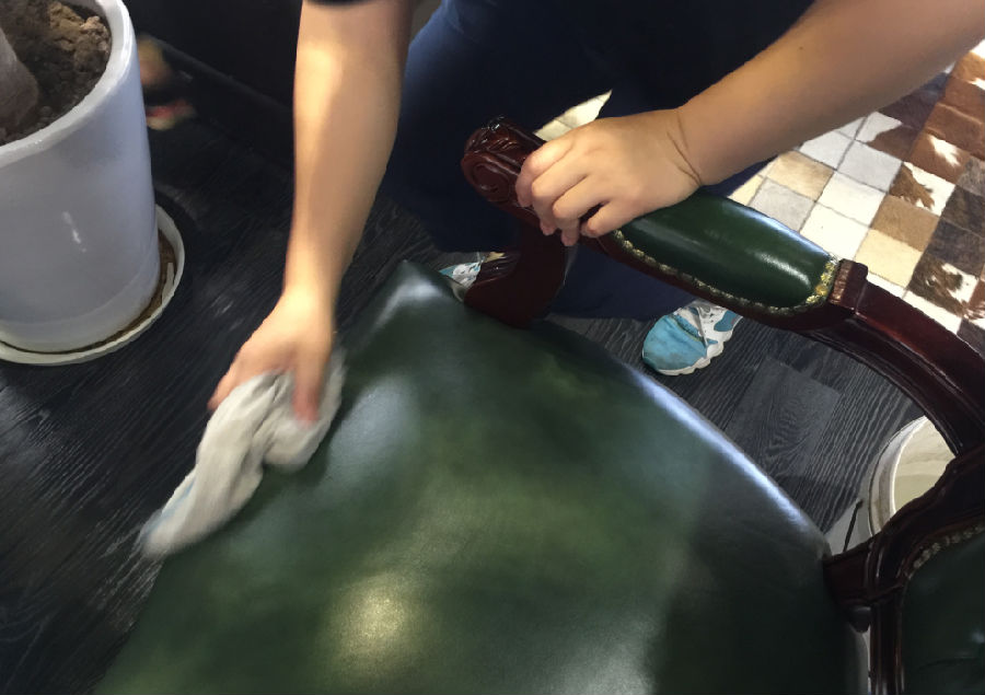 万源市家具清洗案例